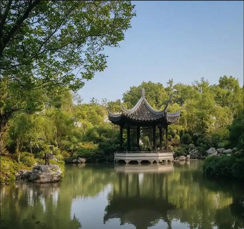 莆田城厢秋翠餐饮有限公司